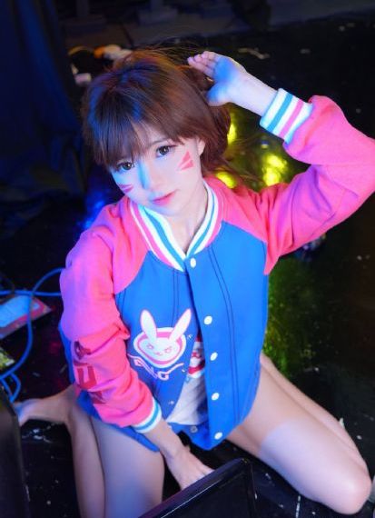 亚洲精品国产啊女成拍色拍_1080电影在线观看
