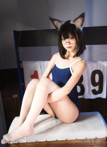 亚洲精品一区二区综合_DVD电影全集观看
