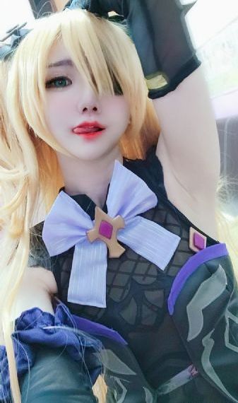 欧美操操_韩国在线观看